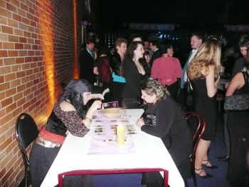 Karikaturista-Kartářka